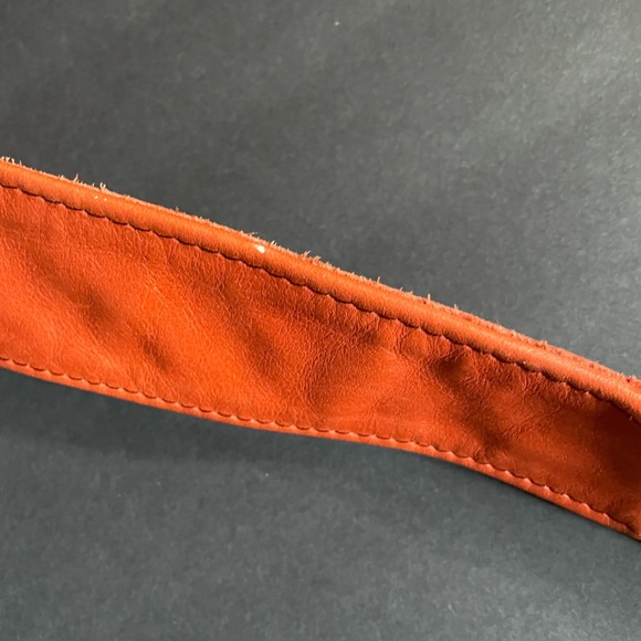 Made in Mexico large ,genuine leather crossbody bag - Picture 4 of 15